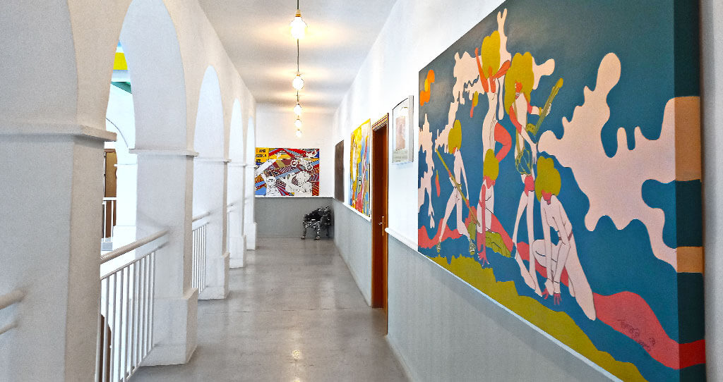 Marbella design academy facilities indoors painting gallery corridor - Marbella Design Academy