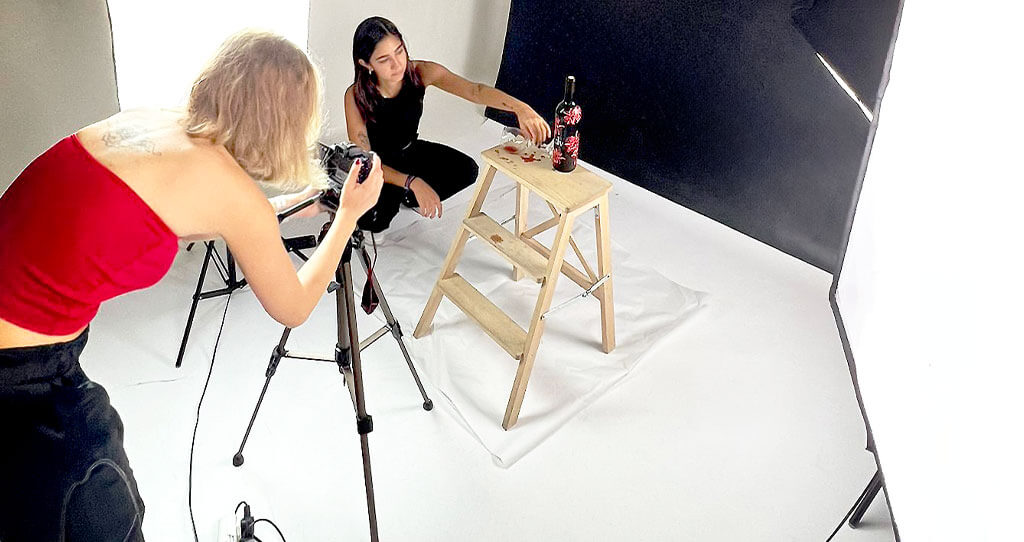 Marbella design academy facilities photo studio students working - Marbella Design Academy